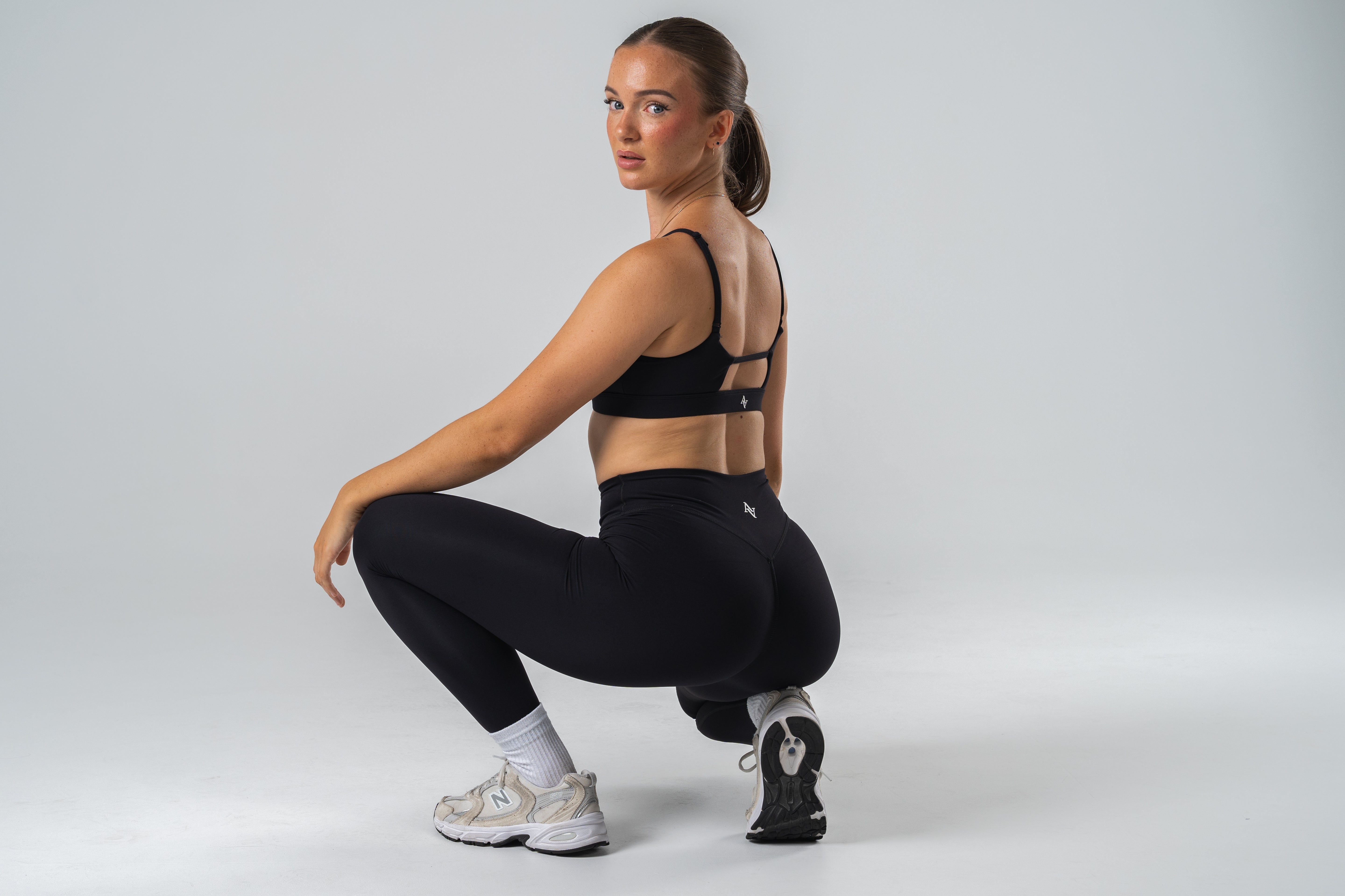 Kali Crop - Black