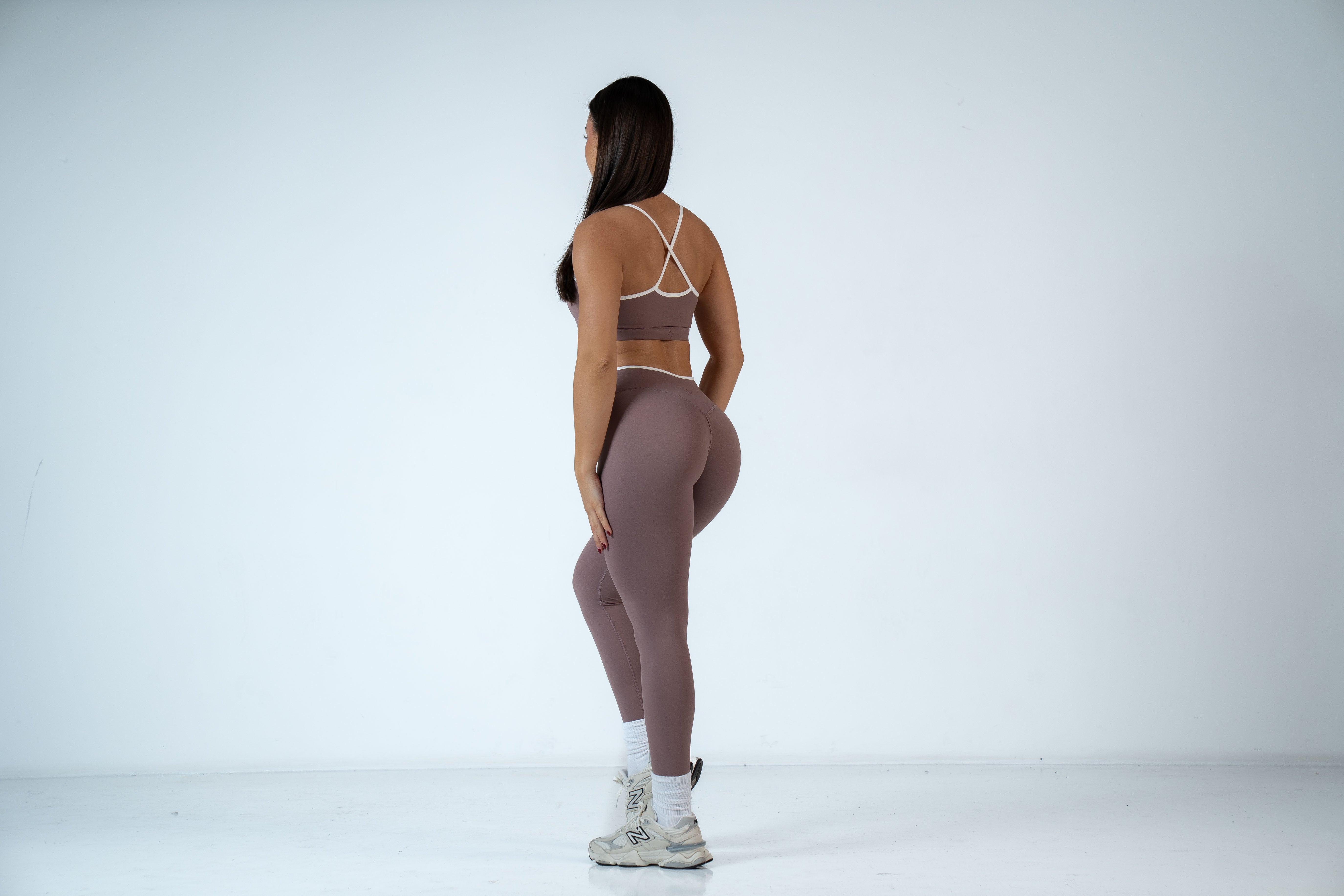 Nuè Luxè Leggings- Mocha Mauve