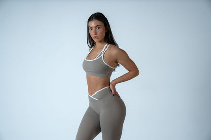 Nuè Luxè Leggings- Matcha Crème